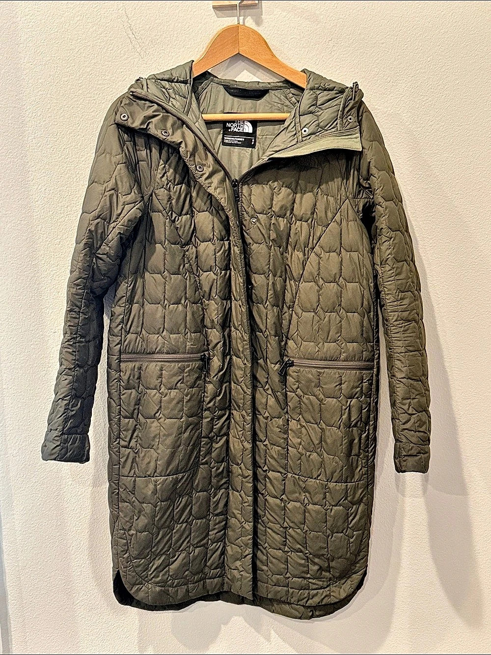 The North Face Women's Thermoball Eco Parka Small Quilted Hooded Coat Small